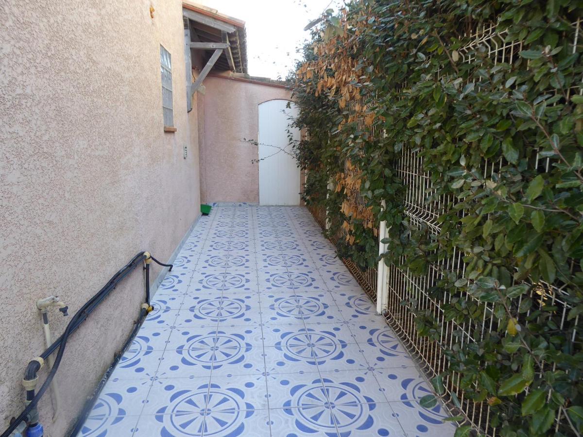 Homestay Les 2 Dauphins *