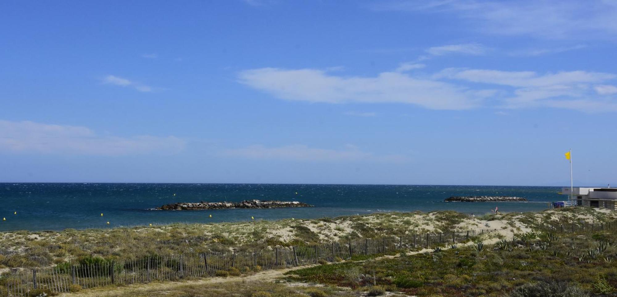 Les 2 Dauphins Homestay *